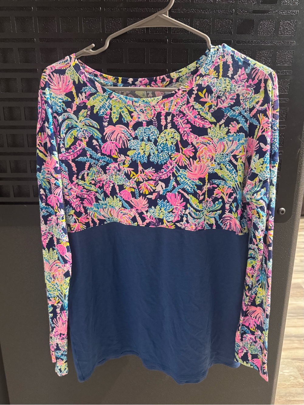 Lilly Pulitzer - Long Sleeve Top - Navy & Multicolor